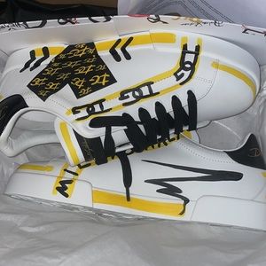 Custom Dolce & Gabbana size 42.